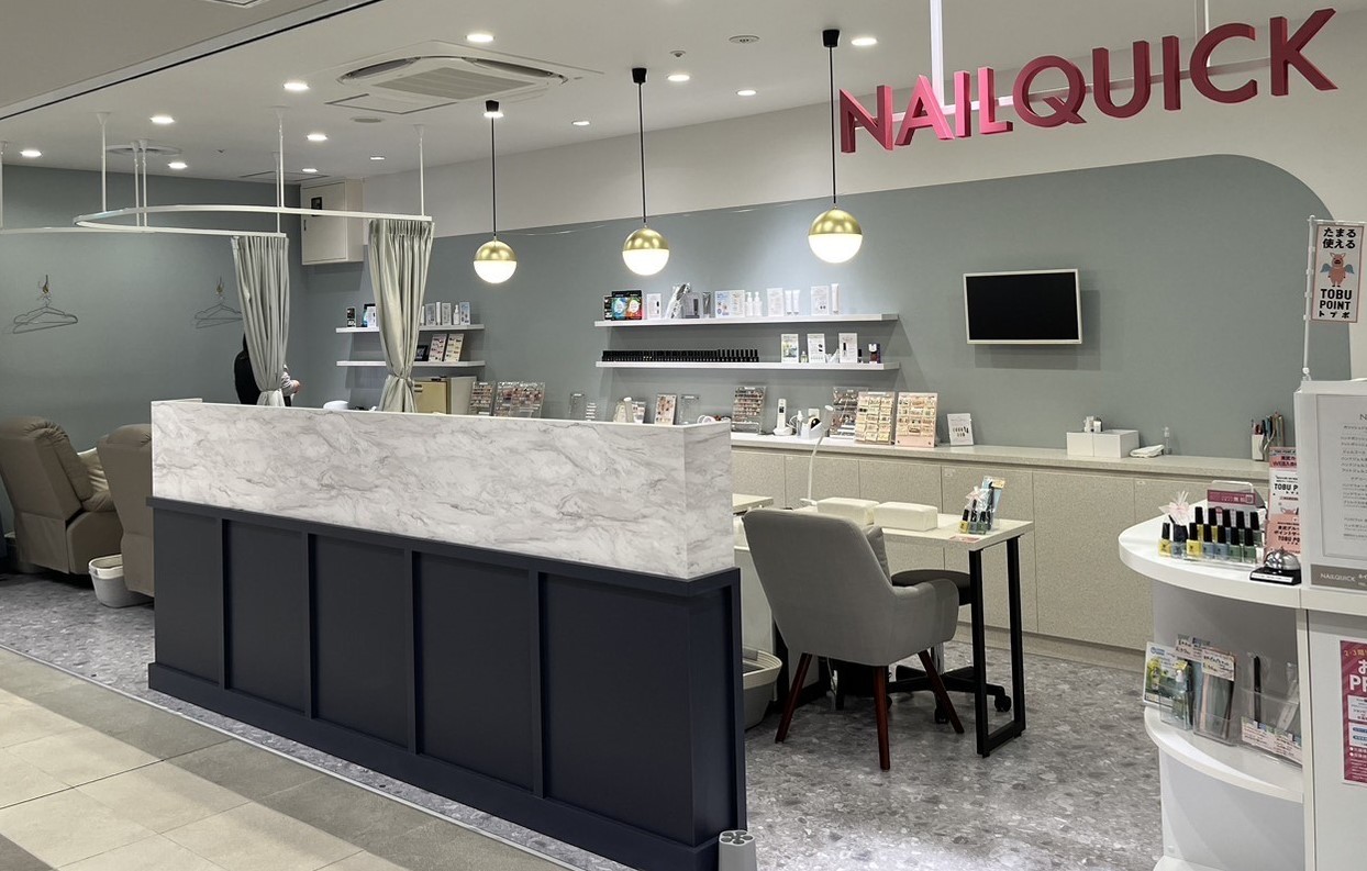 安心してネイリストデビューができるようスタッフ全員でサポートいたしますので、ぜひ私たちと一緒にプロとして活躍しましょう。